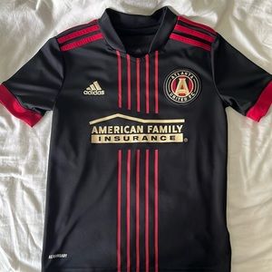 Adidas youth Atlanta Untied jersey